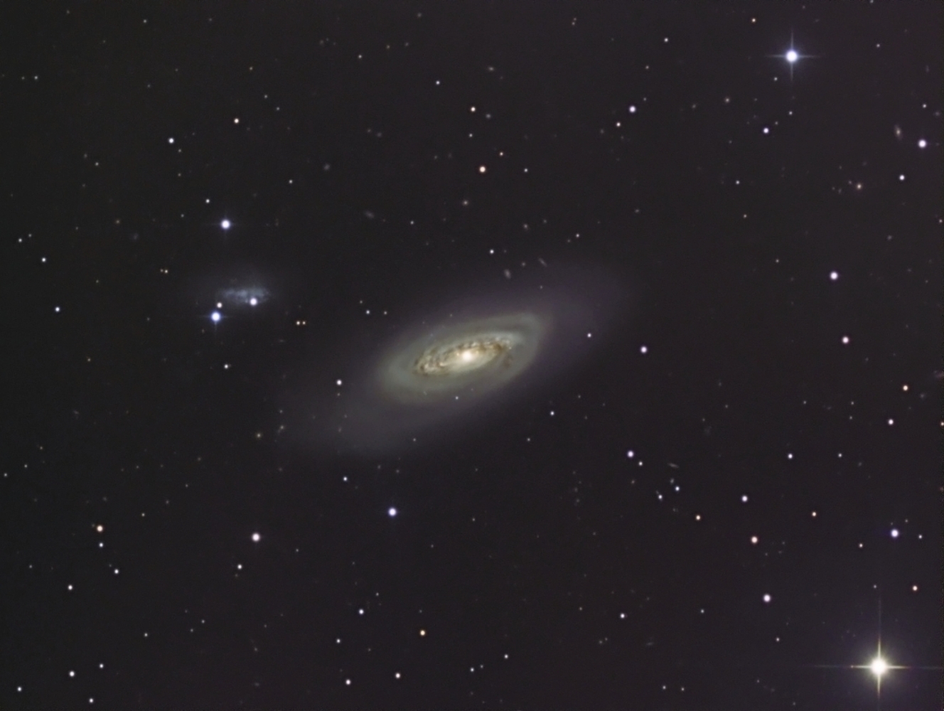 M90 from BMV Observatories